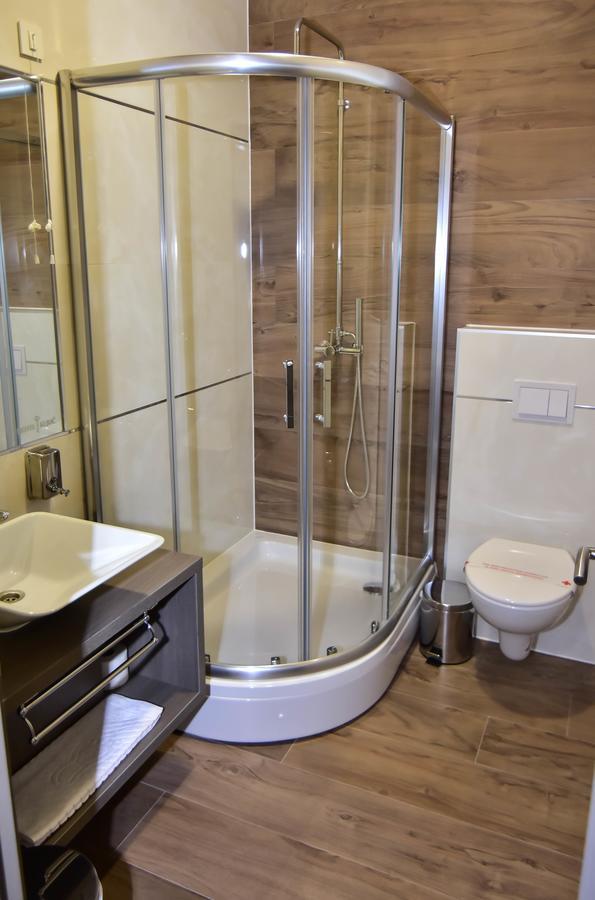 Hotel Kljuc Екстериор снимка