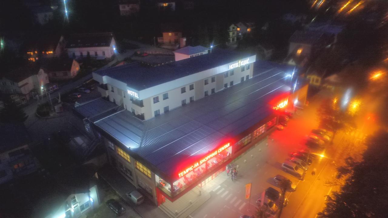 Hotel Kljuc Екстериор снимка